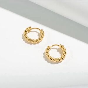 New! Madewell 18K Gold Plated Puffy Huggie Hoop Earrings (2011) NWOT
